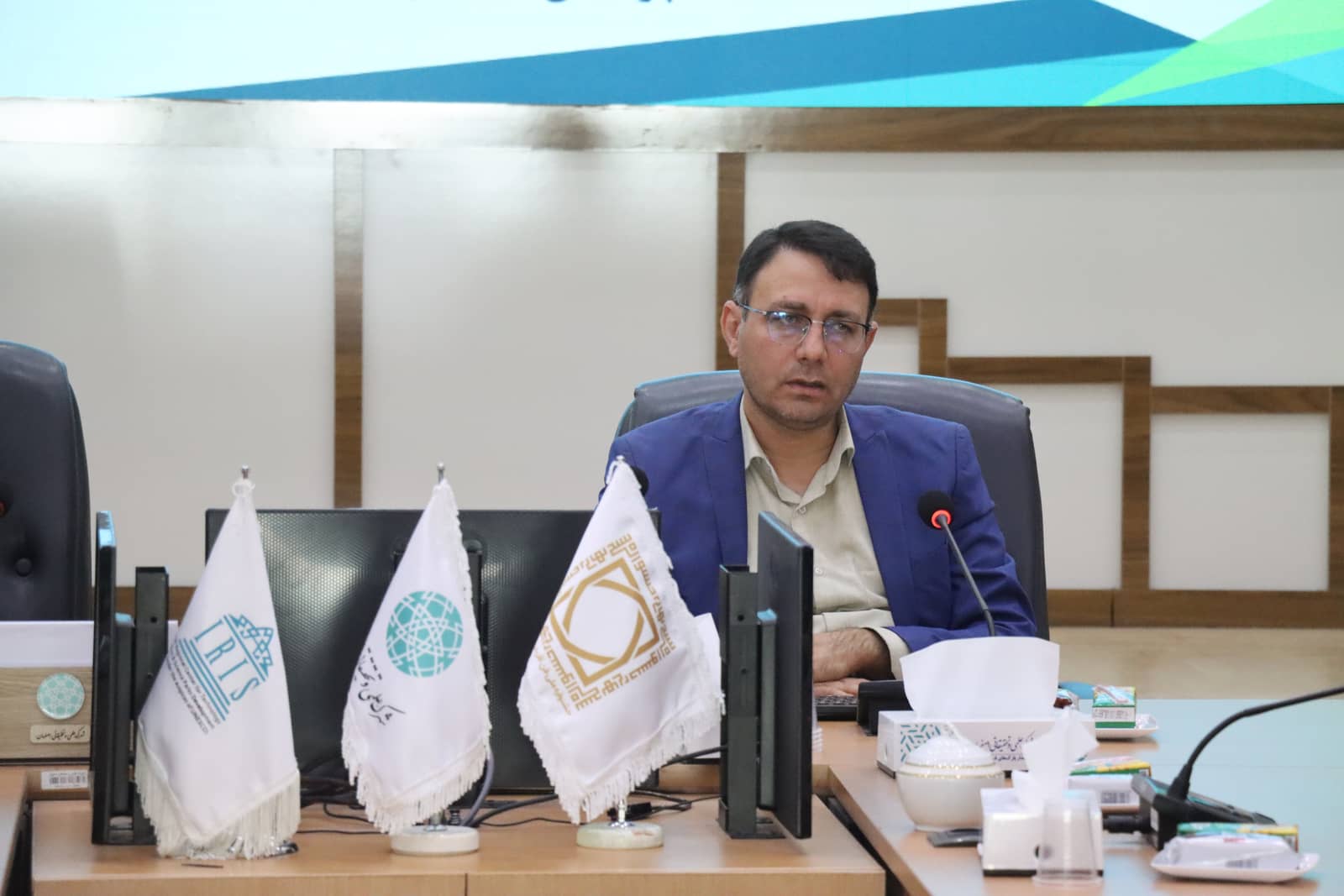 بازدید دانشجویان دانشکده شیمی دانشگاه آزاد اسلامی اصفهان (خوراسگان) از شهرک علمی و تحقیقاتی اصفهان