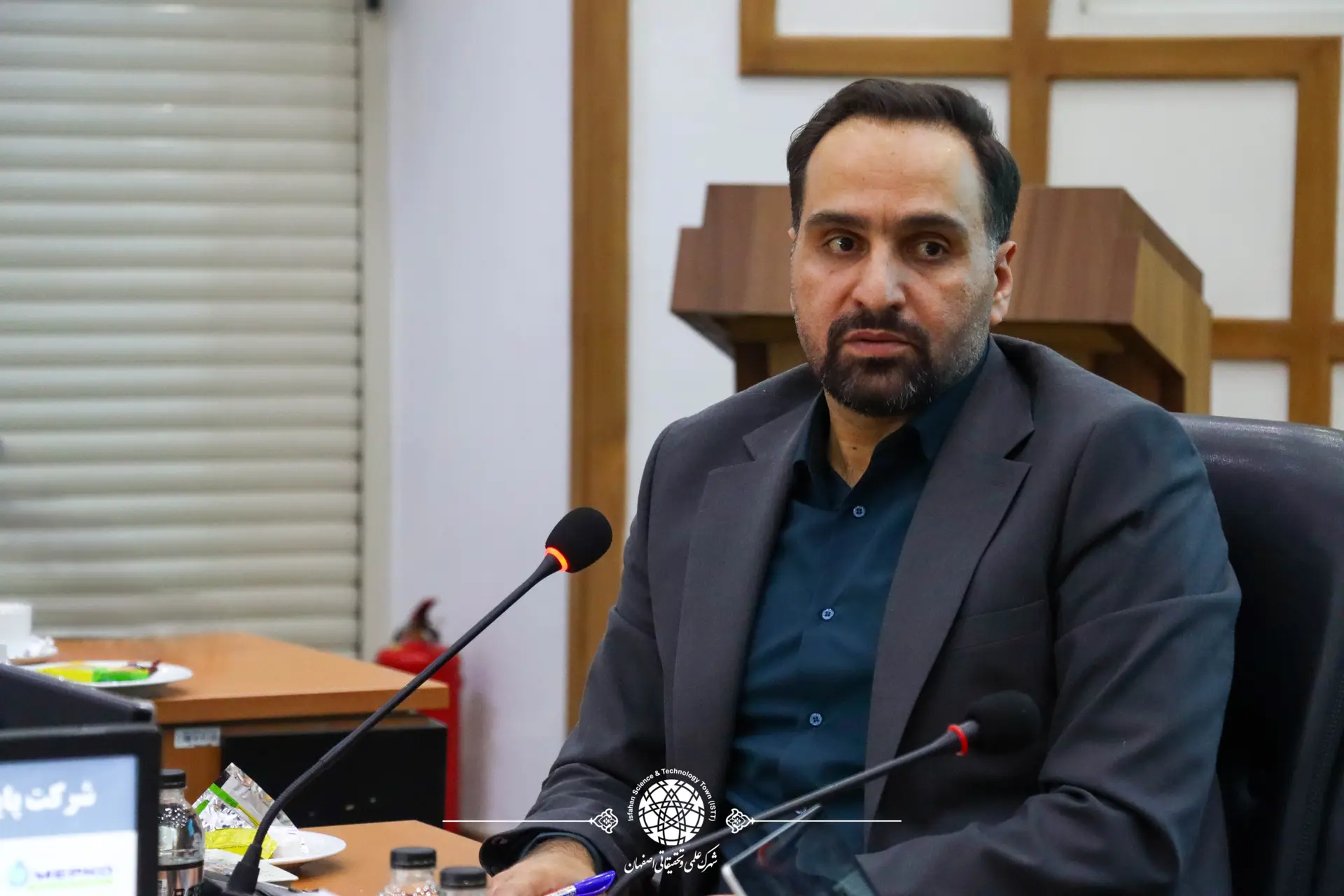 نمای شهرک علمی و تحقیقاتی اصفهان